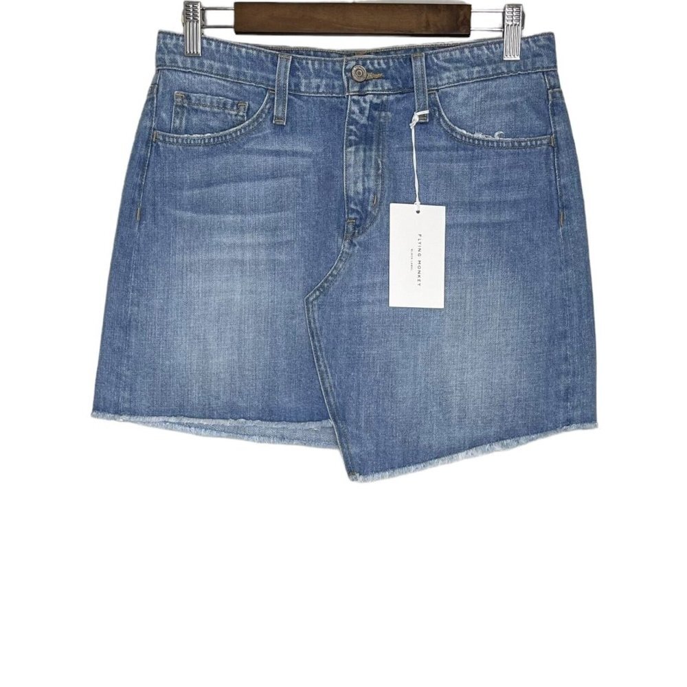 Flying Monkey NWT Women's Uneven Hem Denim Mini Skirt Size 28